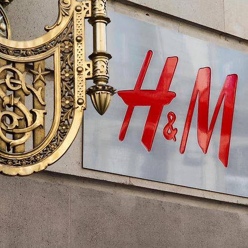 H&M recycle et rachète les vieux vêtements 5€