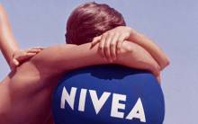nivea-serviette-plag
