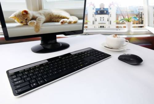 logitech k750 logitech k750 : clavier à énergie solaire