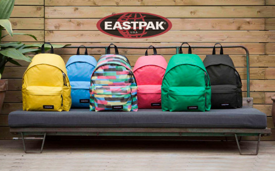 Trousse eastpak promo jusqu'à - 50 %