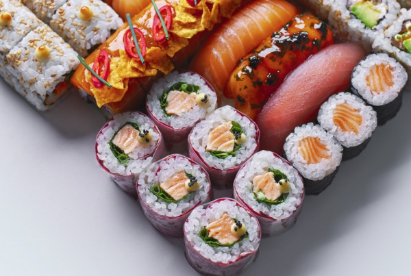 sushi shop box du dimanche avec 44 pièces pour 35 euros
