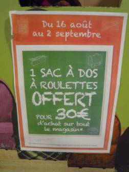 carrefour market cartable à roulettes gratuit