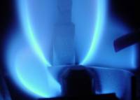 flame bleue produit � partir du gaz